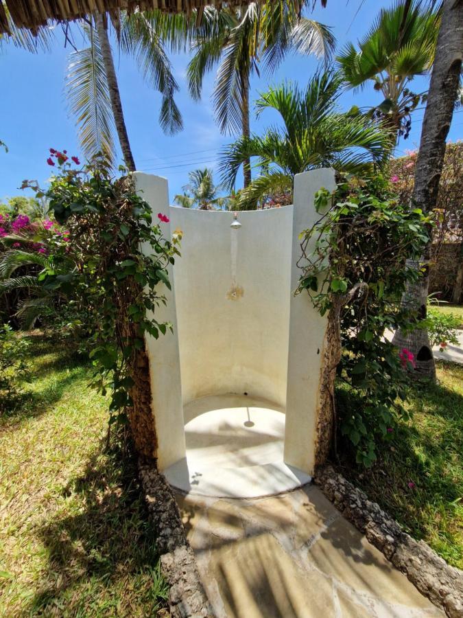 Hotel Waridi House à Watamu Extérieur photo