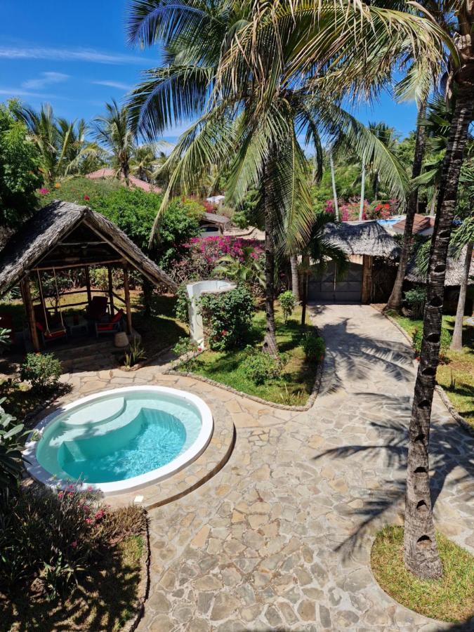 Hotel Waridi House à Watamu Extérieur photo